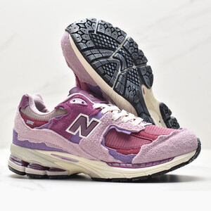 کفش نیوبالانس New Balance 2002R