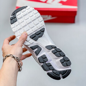نایک زوم ومرو Nike Zoom Vomero 5 SP