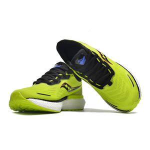ساکنی ترایامف Saucony Triumph 19