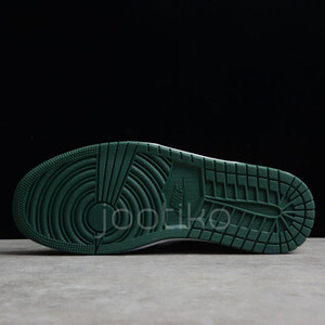 نایک جردن وان گرین تو Jordan 1 Low Green Toe