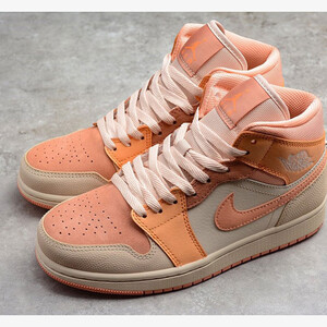 جردن وان اَپریکات اورِنج Jordan 1 Mid Apricot Orange