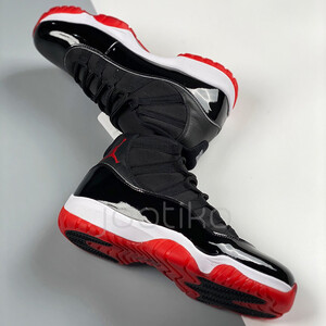 نایک جردن 11 پلی آفز برد Jordan 11 Retro Playoffs Bred