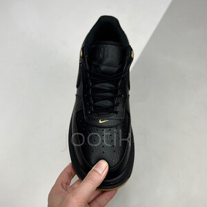 نایک ایرفروس وان لوکس بلک گام Nike Air Force 1 Luxe Black Gum