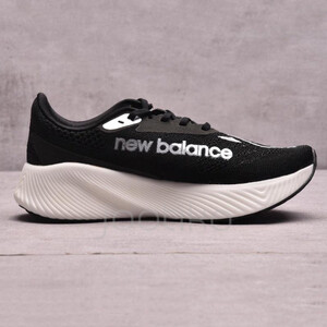 نیوبالانس فیول سل الیت New Balance FuelCell RC Elite V2