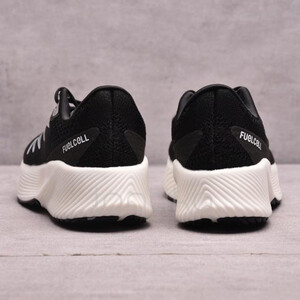 نیوبالانس فیول سل الیت New Balance FuelCell RC Elite V2