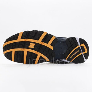 کفش نیوبالانس New Balance 725