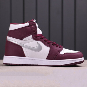 جردن وان بوردو Jordan 1 Retro High OG Bordeaux