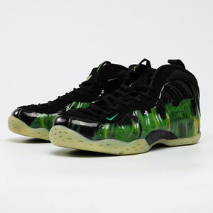 نایک ایر فومپوزیت وان پارانورمَن Nike Air Foamposite One ParaNorman