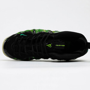 نایک ایر فومپوزیت وان پارانورمَن Nike Air Foamposite One ParaNorman