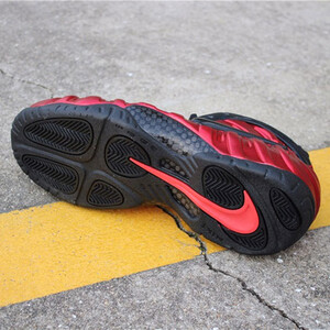 نایک ایر فومپوزیت پرو یونیوِرسیتی Nike Air Foamposite Pro University Red