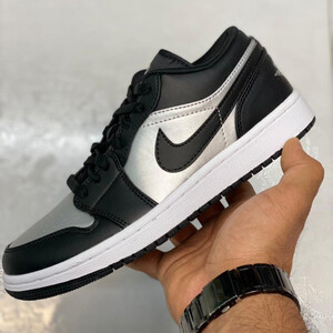 جردن وان بلک متالیک سیلور Jordan 1 Low Black Metallic Silver