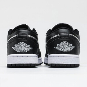 جردن وان بلک متالیک سیلور Jordan 1 Low Black Metallic Silver