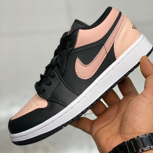 جردن وان کریمزن تینت Jordan 1 Low Crimson Tint