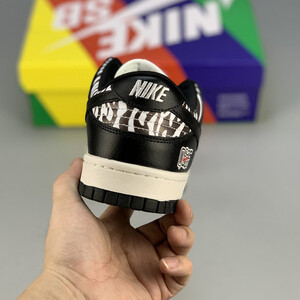 نایک اس بی دانک Nike SB Dunk Low