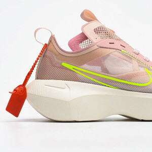 کتانی زنانه نایک ویستا لایت Nike Vista Lite