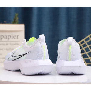 کتانی مردانه نایک ویستا لایت  Nike Vista Lite