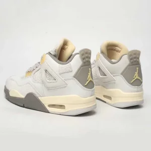 نایک جردن 4 رترو Jordan 4 Retro Levi's White