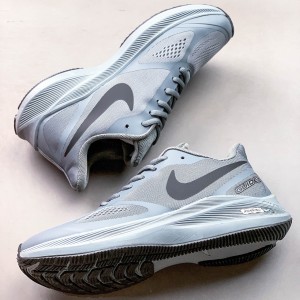 کفش رانینگ نایک ایرزوم وین فلو NIKE AIR ZOOM WINFLO 7X