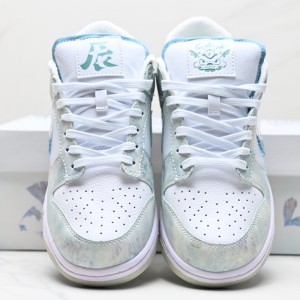 نایک اس بی دانک دورنبشر Nike SB Dunk Low Doernbecher