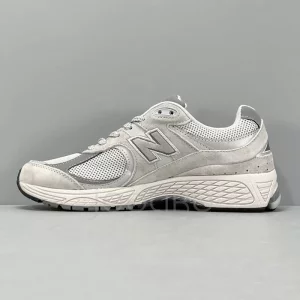 کفش نیوبالانس New Balance 2002R