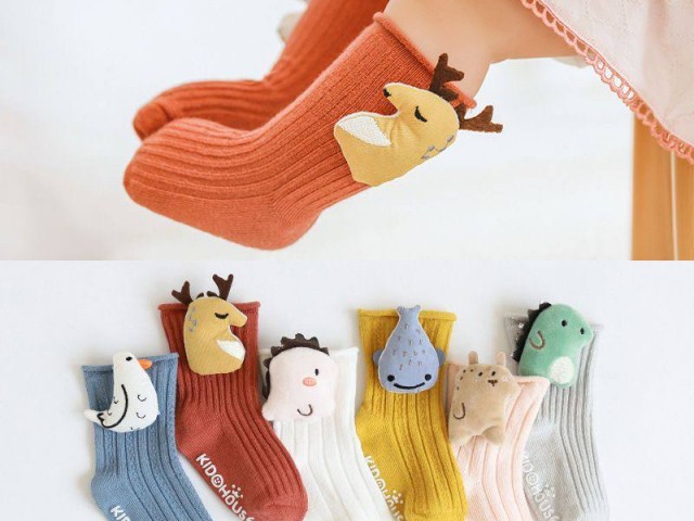 جوراب عروسکی بچگانه