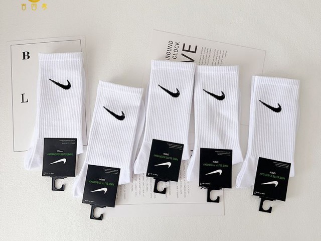 جوراب ساق بلند نایک 