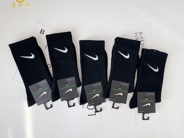 جوراب ساق بلند نایک 