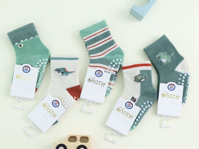 جوراب نوزادی  کف ژله ای