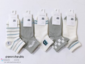 جوراب بچگانه