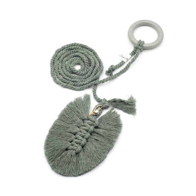 اسباب بازی مکرومه‌ای گربه