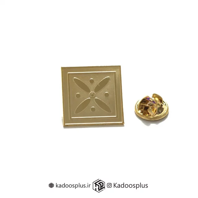 بج سینه درفش کاویانی طلایی