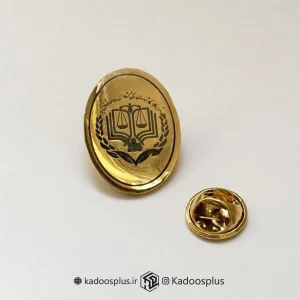 بج سینه مرکز  وکلا طلایی با حکاکی مشکی براق