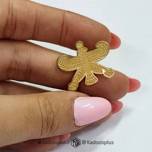 بج سینه درفش شهباز مشکی بُرشی