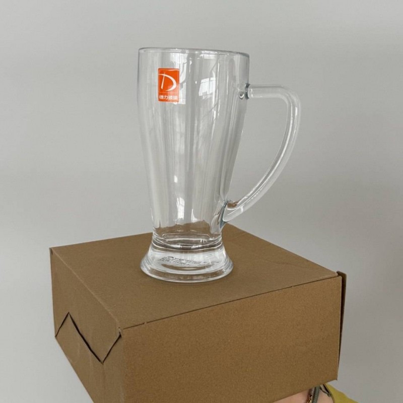 لیوان شیشه ای مدل دسته دار