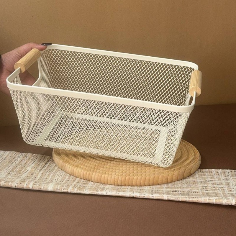 سبد فلزی دسته چوبی