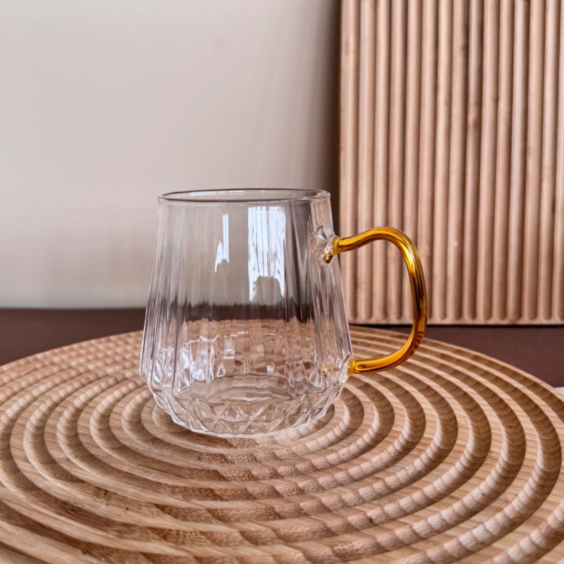 لیوان پیرکس دسته رنگی