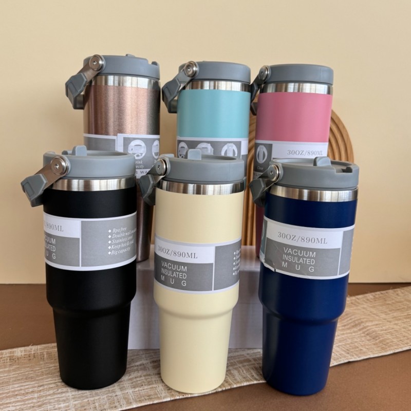 تراول ماگ نی دار طرح استنلی 890 میل دسته دار