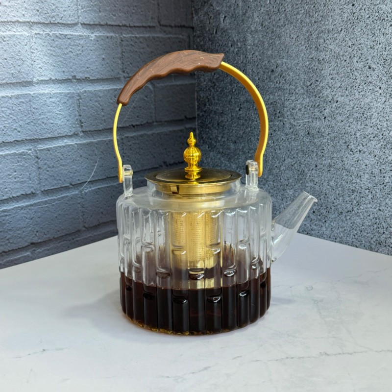 قوری پیرکس صافی دار دسته و درب طلایی همراه با نگهدارنده چوبی