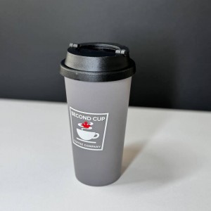 لیوان اسموتی