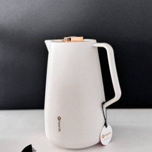 فلاسک Feenik سرطلایی