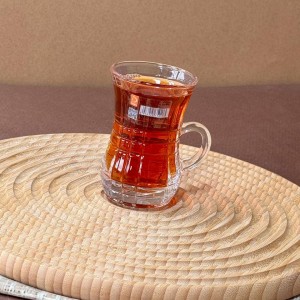 استکان کمر باریک مدل خطی