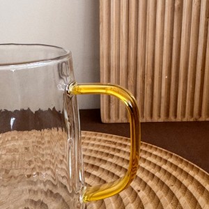 لیوان پیرکس دفرمه دسته رنگی