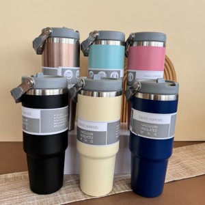 تراول ماگ نی دار طرح استنلی 890 میل دسته دار