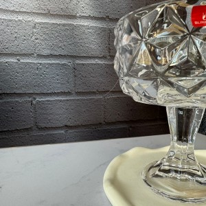 شکلات‌خوری پایه‌بلند طرح تایملس