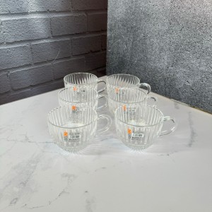 استکان دسته دار طرح خطی