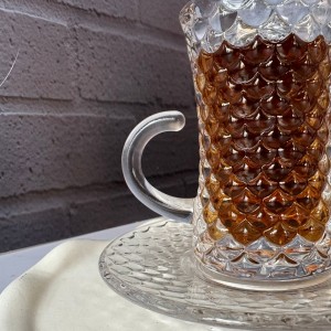 ست استکان و نعلبکی 12 پارچه کمر باریک طرح پوست ماری