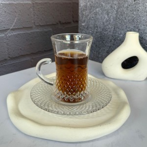 ست استکان و نعلبکی 12 پارچه کمر باریک طرح زیره لوزی دلی گلس