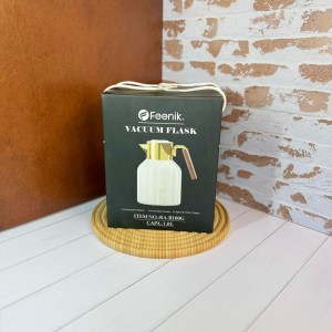 فلاسک دسته بامبو برند feenik ظرفیت 1 لیتری