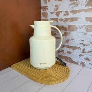 فلاسک دسته دار برند feenik ظرفیت 2 لیتری