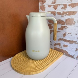 فلاسک دسته بامبو برند feenik ظرفیت 2 لیتری